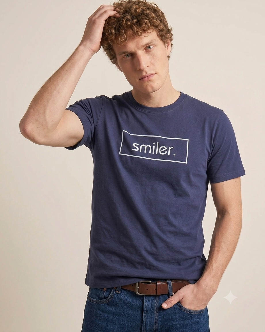 smiler. Tee